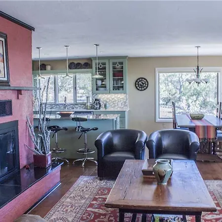 Sunset Haven Four-bedroom Santa Fe
