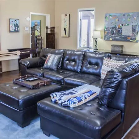 Sunset Haven Four-bedroom Holiday home Santa Fe